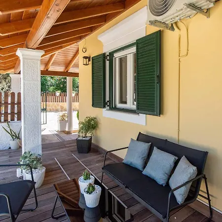 Διαμέρισμα Katrin Kefalomandouko Corfu *
