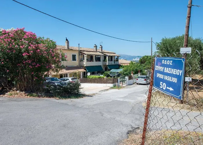 Katrin Kefalomandouko Corfu * Mantouki