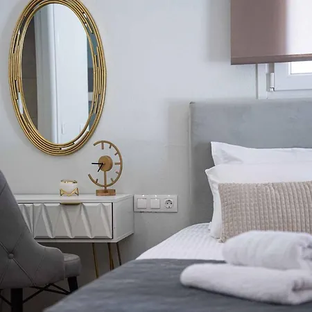 Katrin Kefalomandouko Corfu *